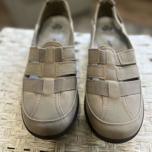 Clarks Cloud Steppers SILLIAN Stork Sand Sable